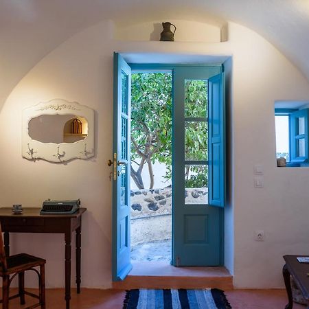 Santorinio Yellow House Éxo Goniá 外观 照片